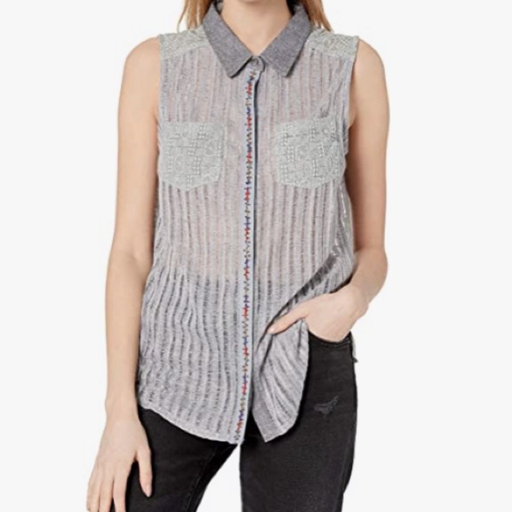 Sleeveless Sheer Button-Front Top in Light Gray